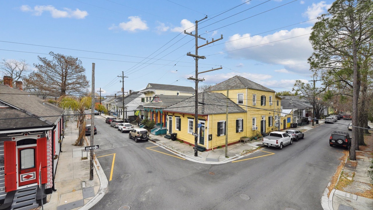 Photo of Others in Bywater