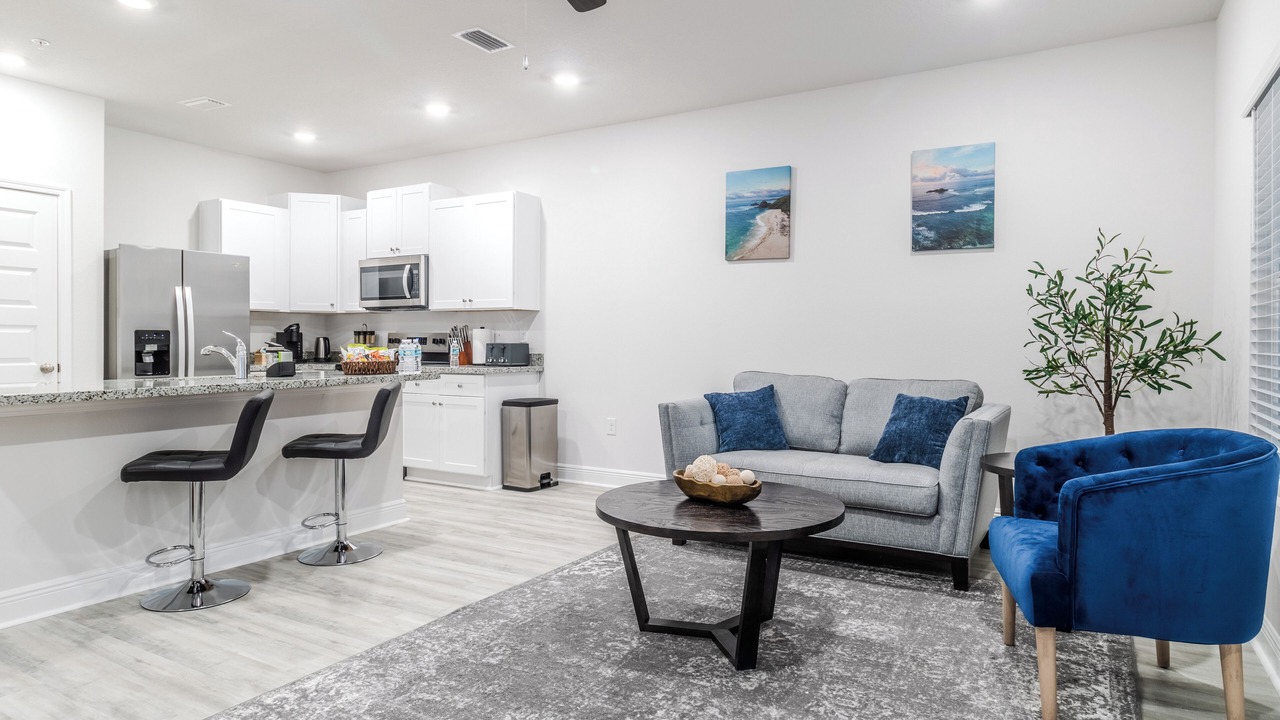 Photo of Livingroom in Ferry Pass
