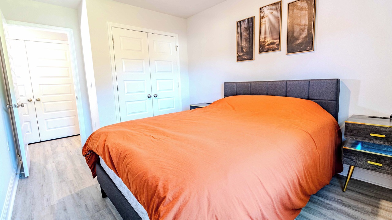 Photo of Bedroom in Ferry Pass