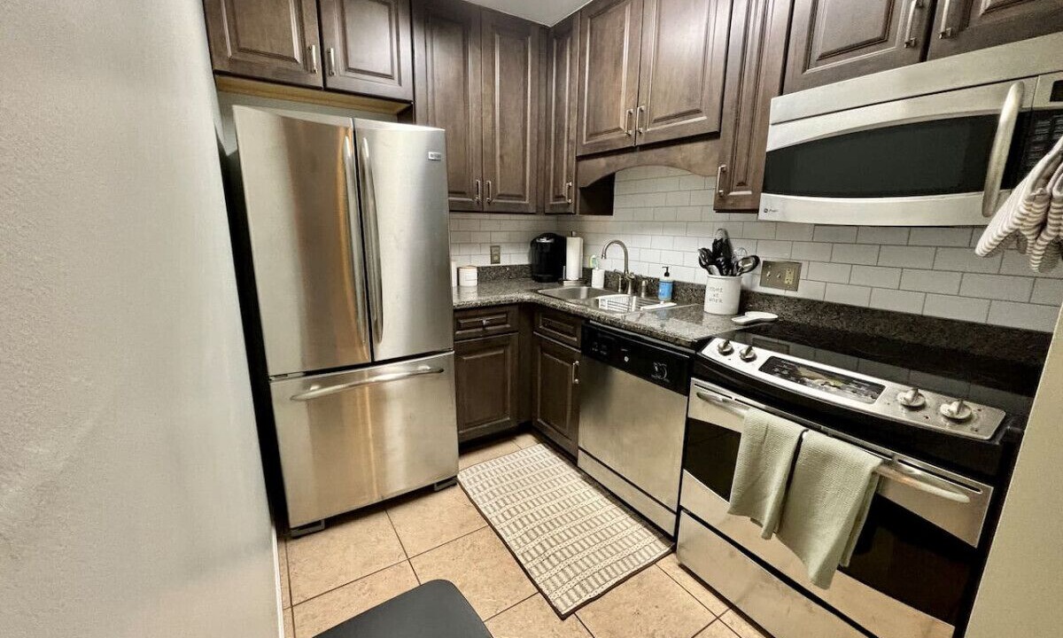 Photo of Kitchen in Summer Breeze