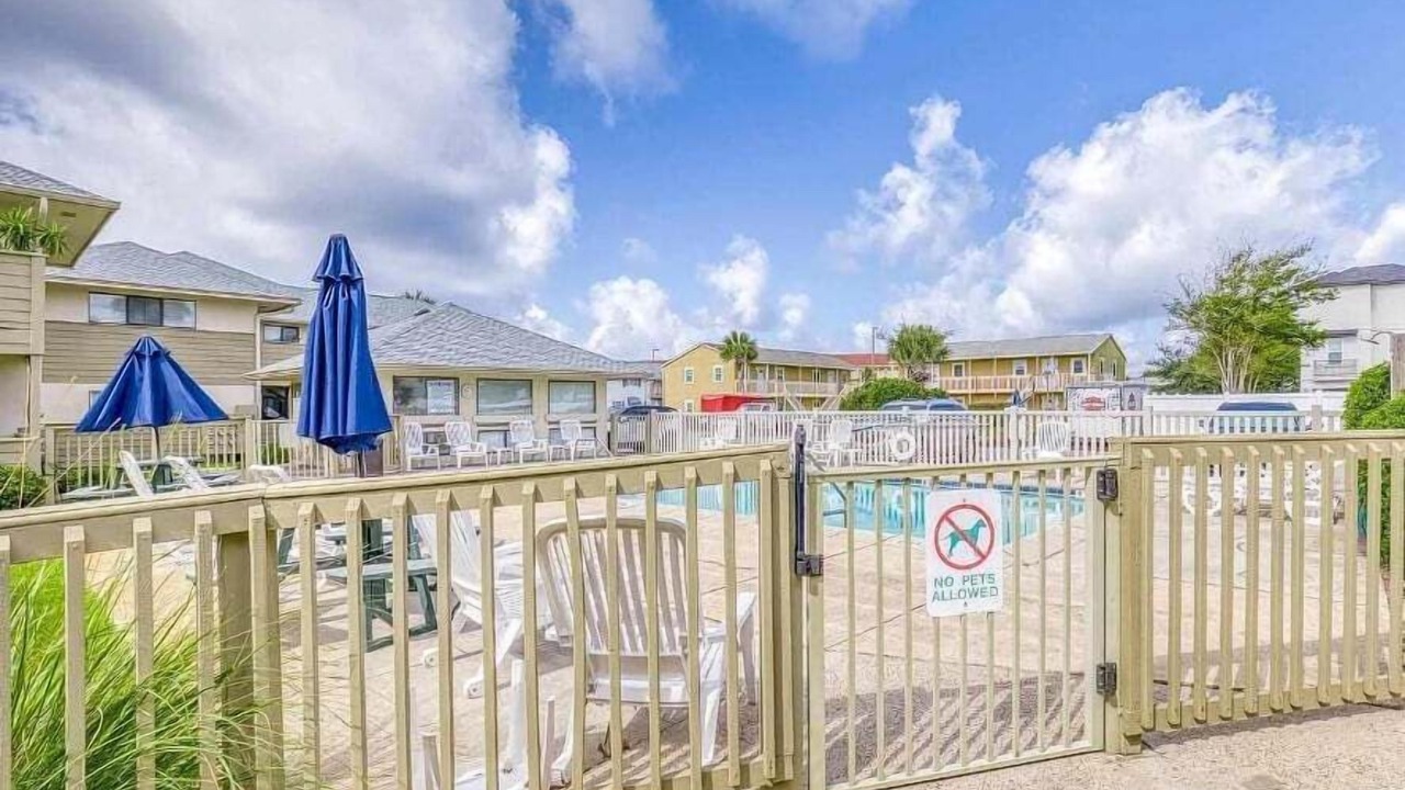 Photo of Outdoor in Emerald Waters Village