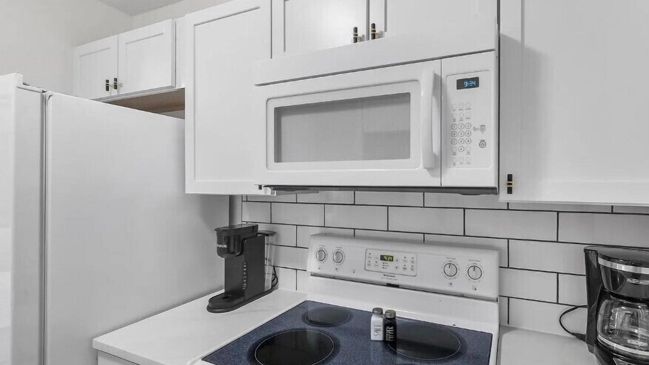 Photo of Kitchen in Emerald Waters Village