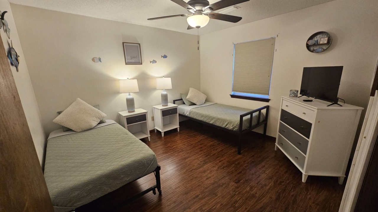 Photo of Bedroom in Grande Lagoon Lakes