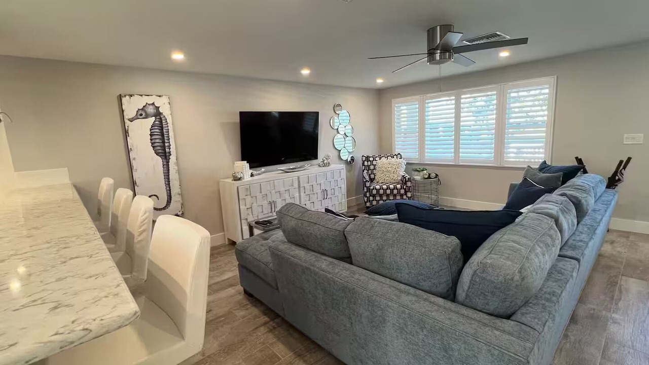 Photo of Livingroom in East Naples