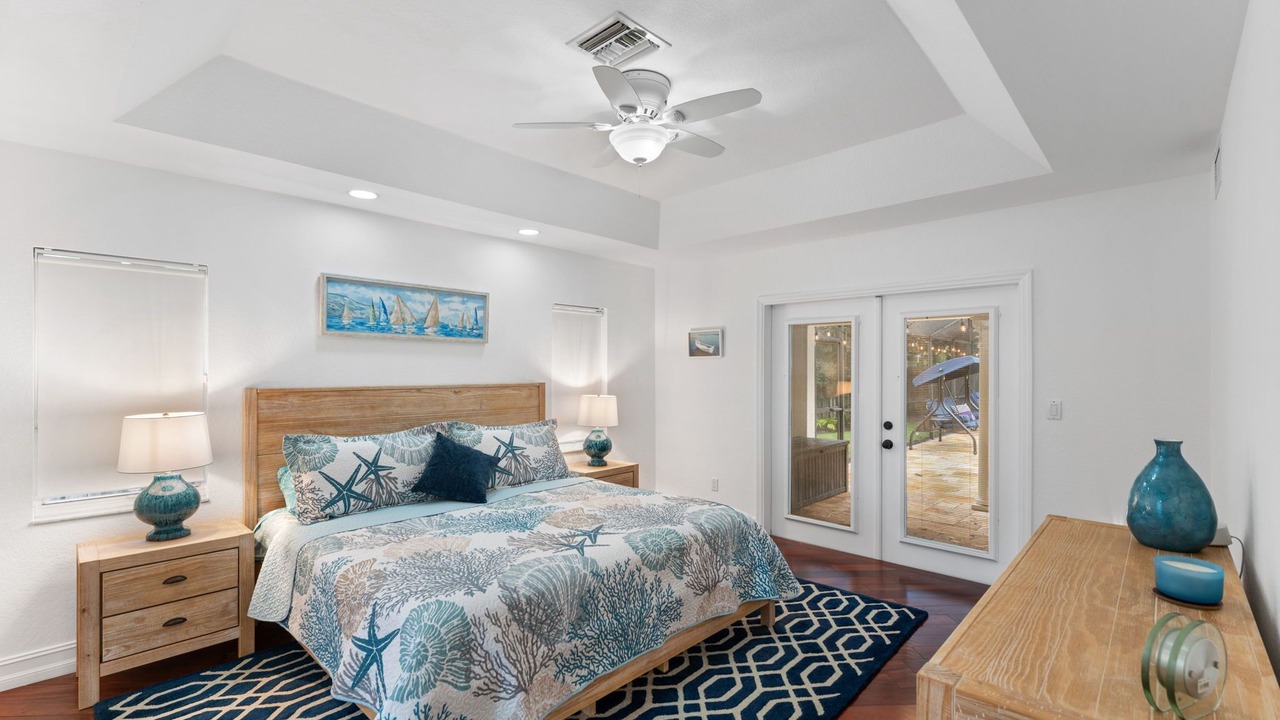 Photo of Bedroom in Willoughby Acres