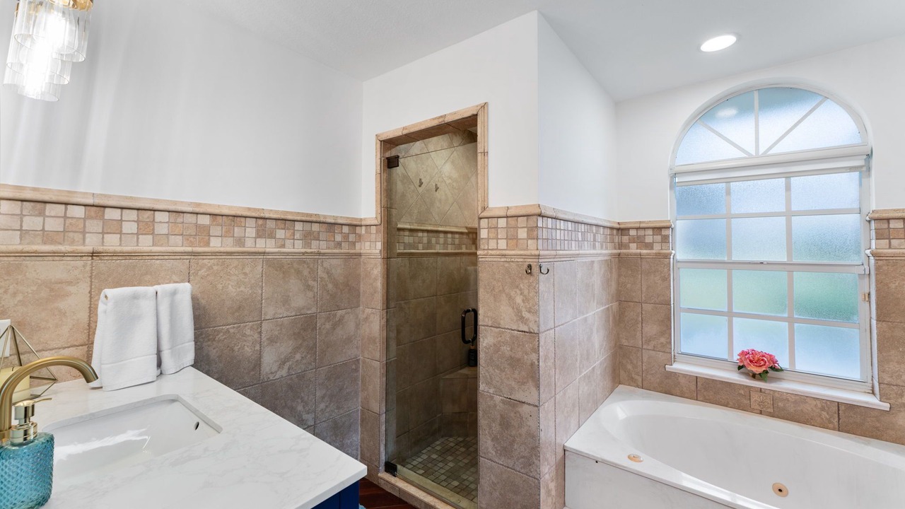 Photo of Bathroom in Willoughby Acres