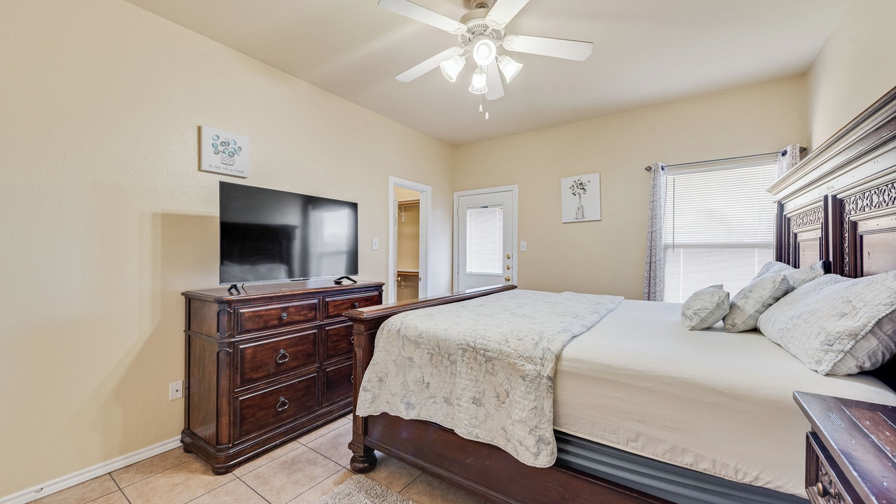 Photo of Bedroom in South Arlington