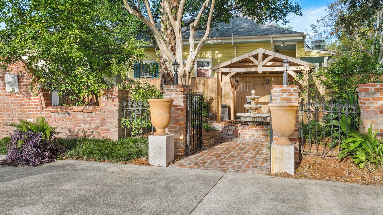 Photo of Outdoor in Treme