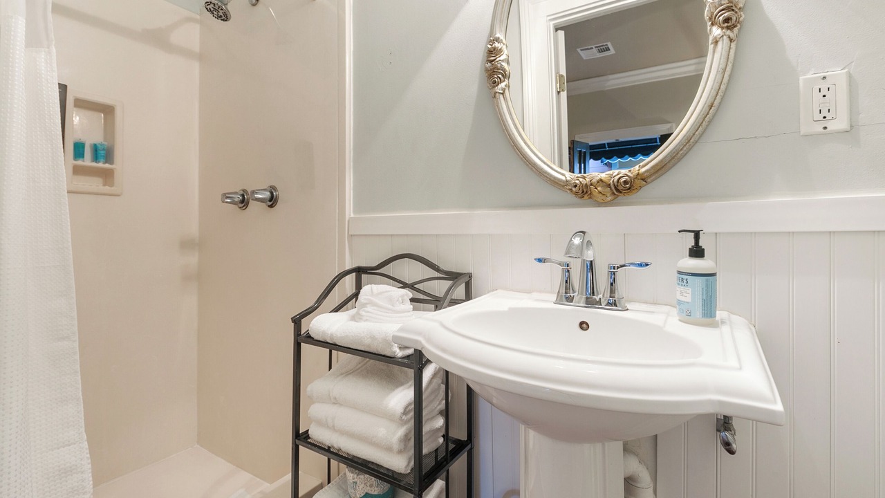 Photo of Bathroom in Treme