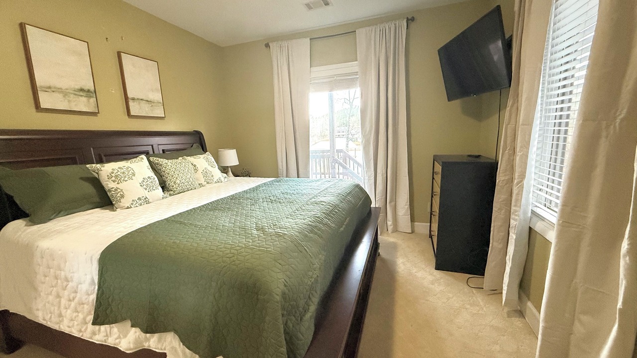 Photo of Bedroom in Dadeville
