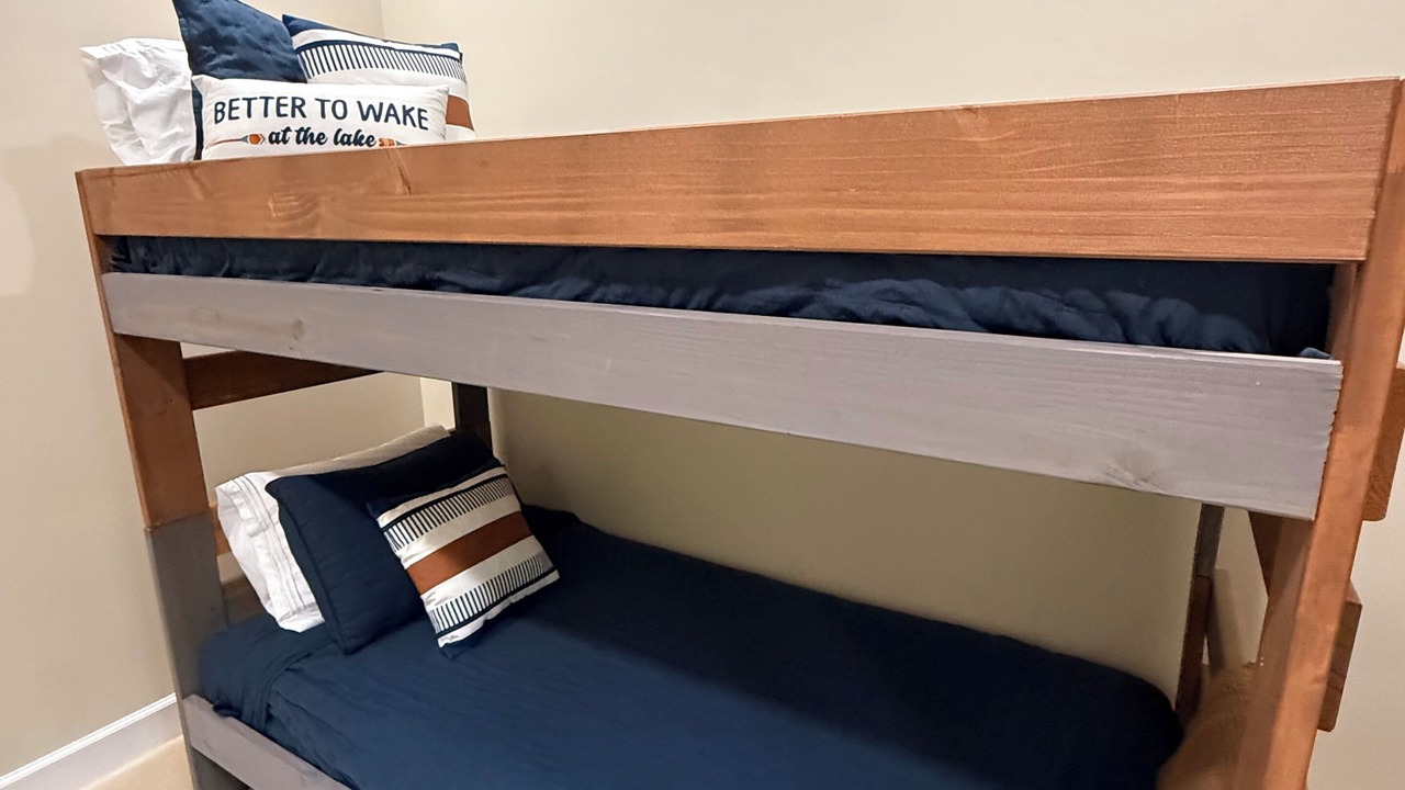 Photo of Bedroom in Dadeville
