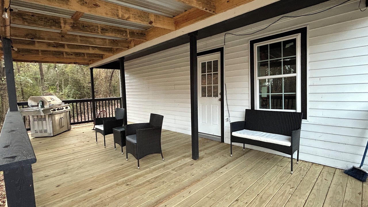 Photo of Patio Balcony in Ore City