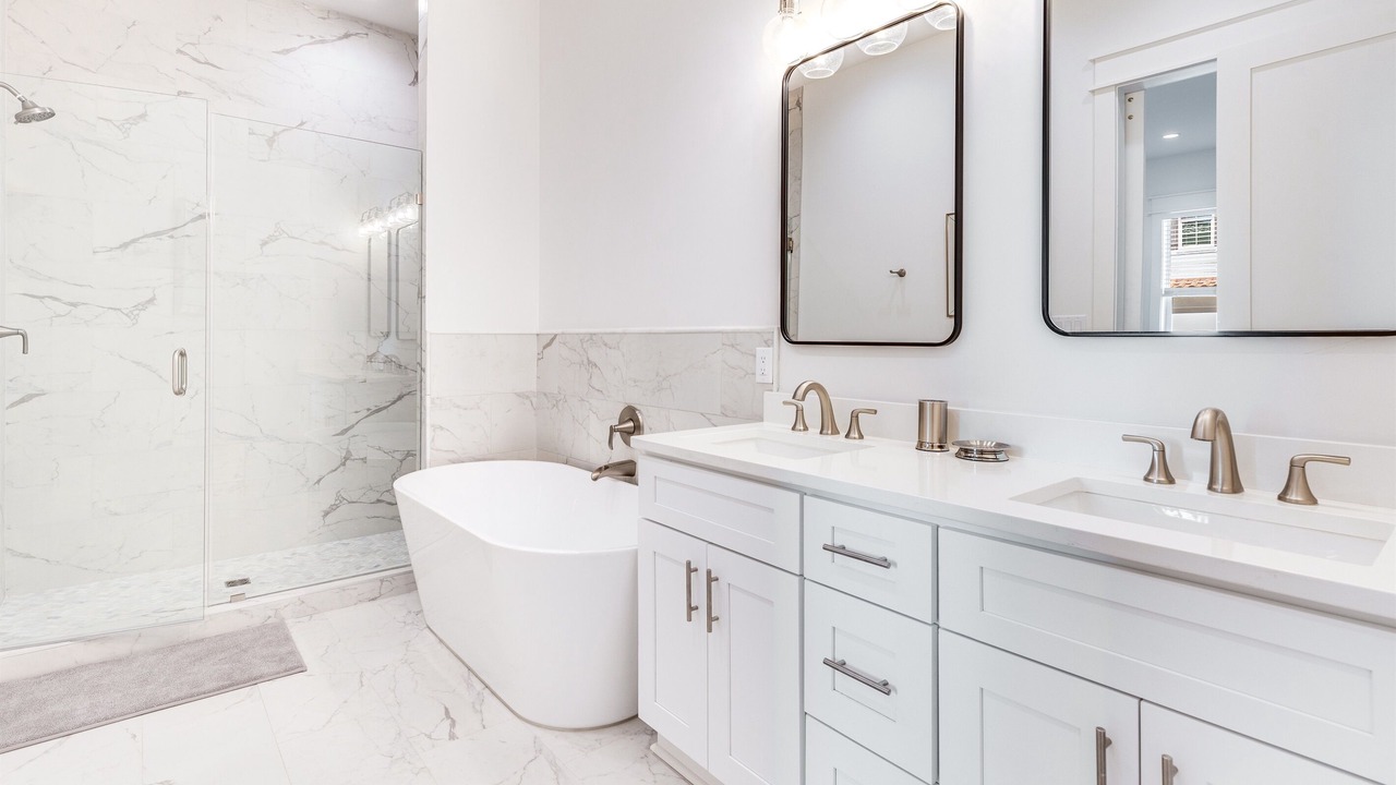 Photo of Bathroom in Four Mile Village