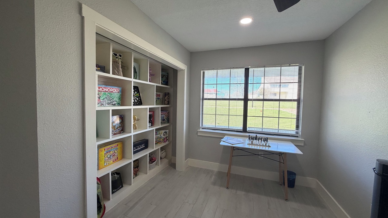 Photo of Bedroom in West Livingston