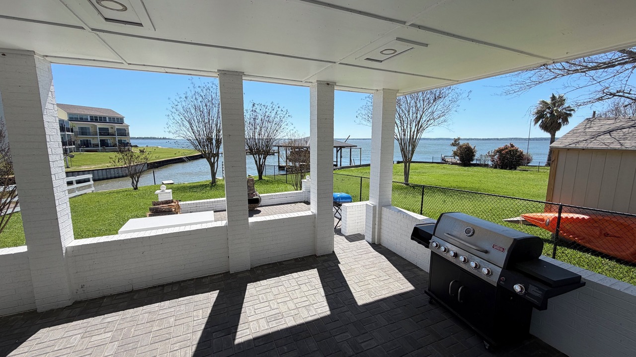 Photo of Patio Balcony in West Livingston