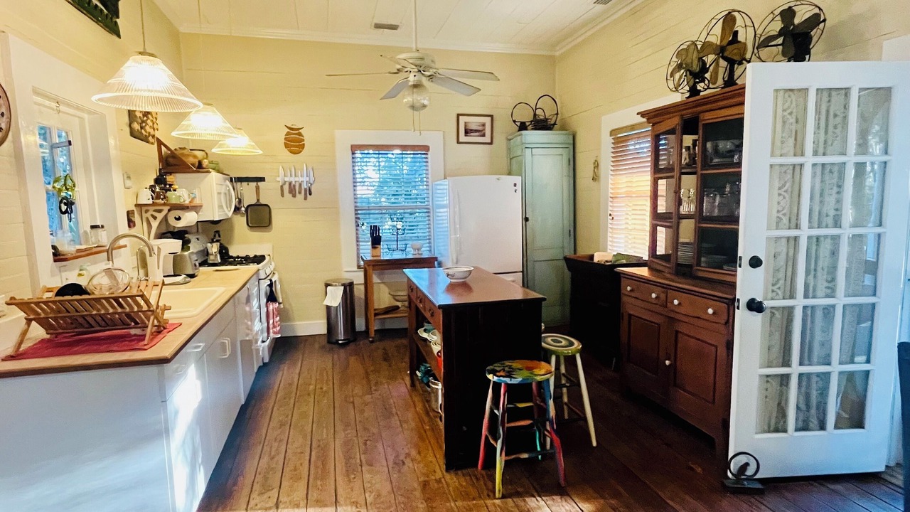 Photo of Kitchen in Historic Downtown Apalachicola