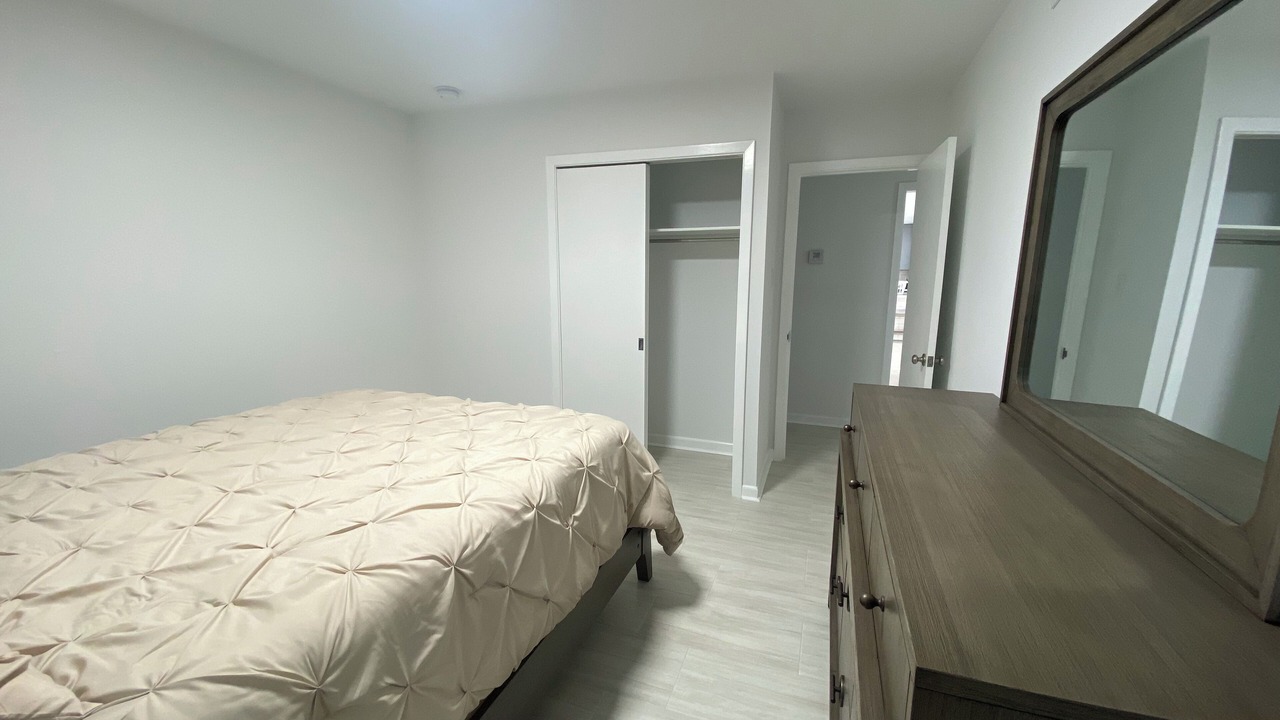 Photo of Bedroom in Kenner - Louis Armstrong International Airport
