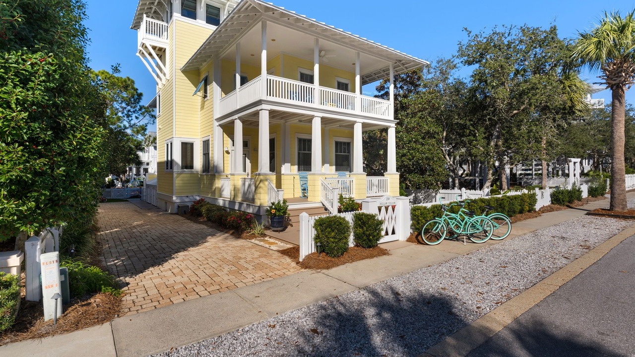 Photo of Outdoor in Sunnyside