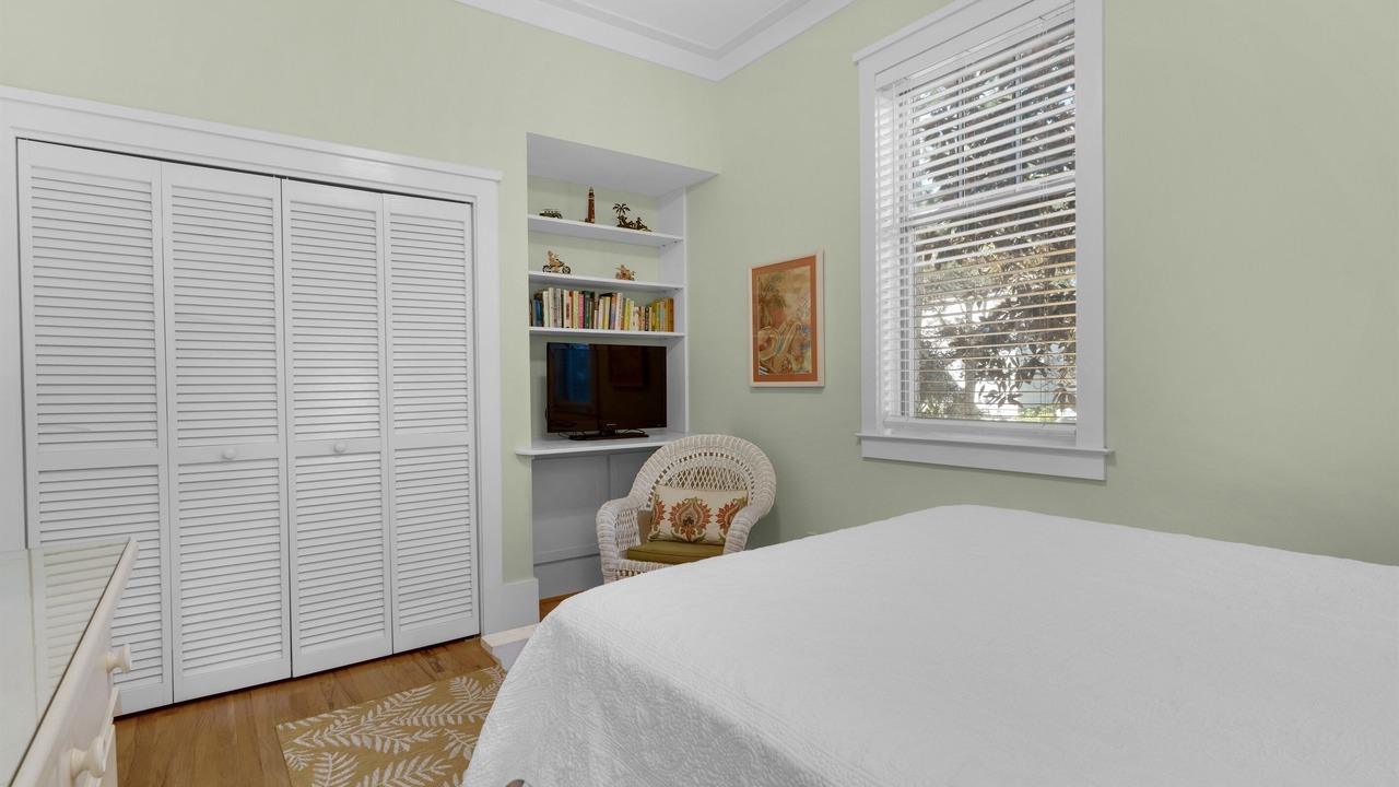 Photo of Bedroom in Sunnyside