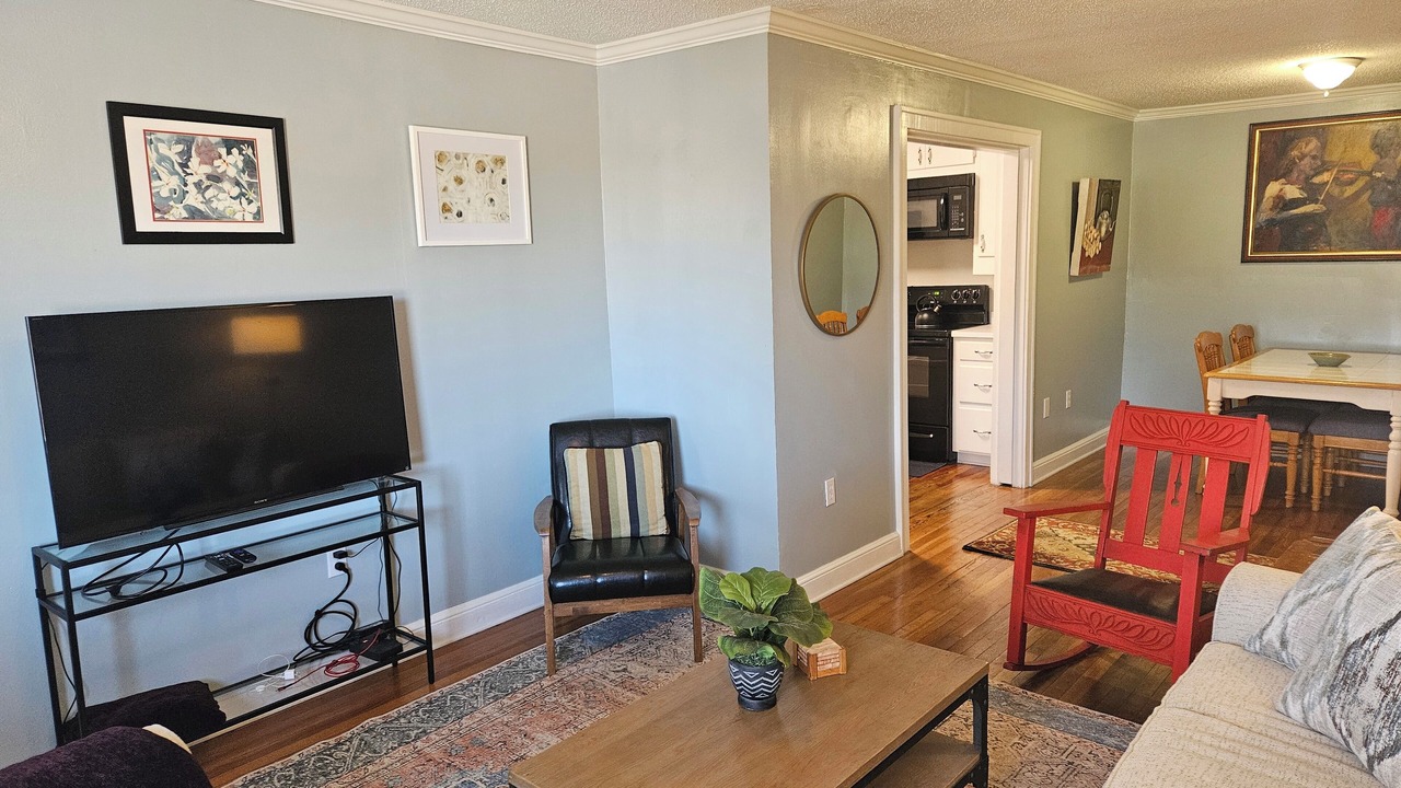 Photo of Livingroom in Washington Square