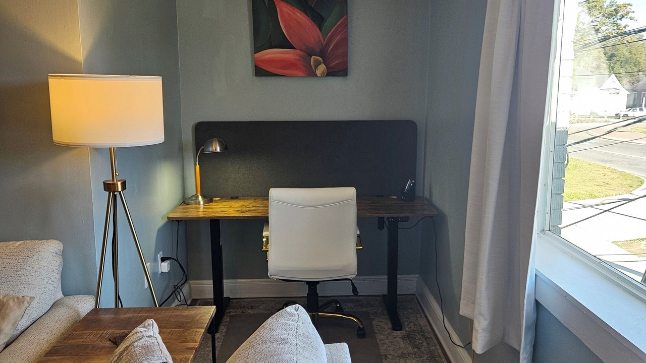 Photo of Livingroom in Washington Square