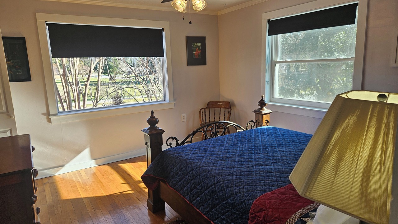 Photo of Bedroom in Washington Square