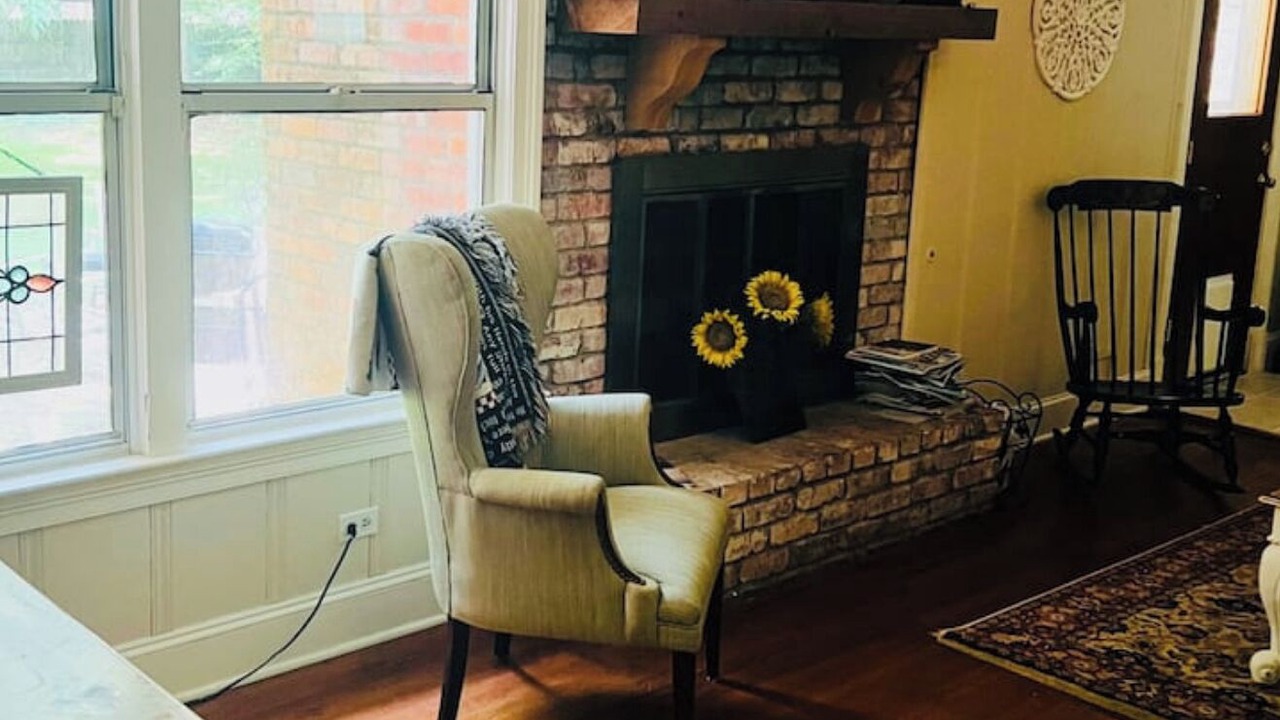 Photo of Livingroom in Monroe