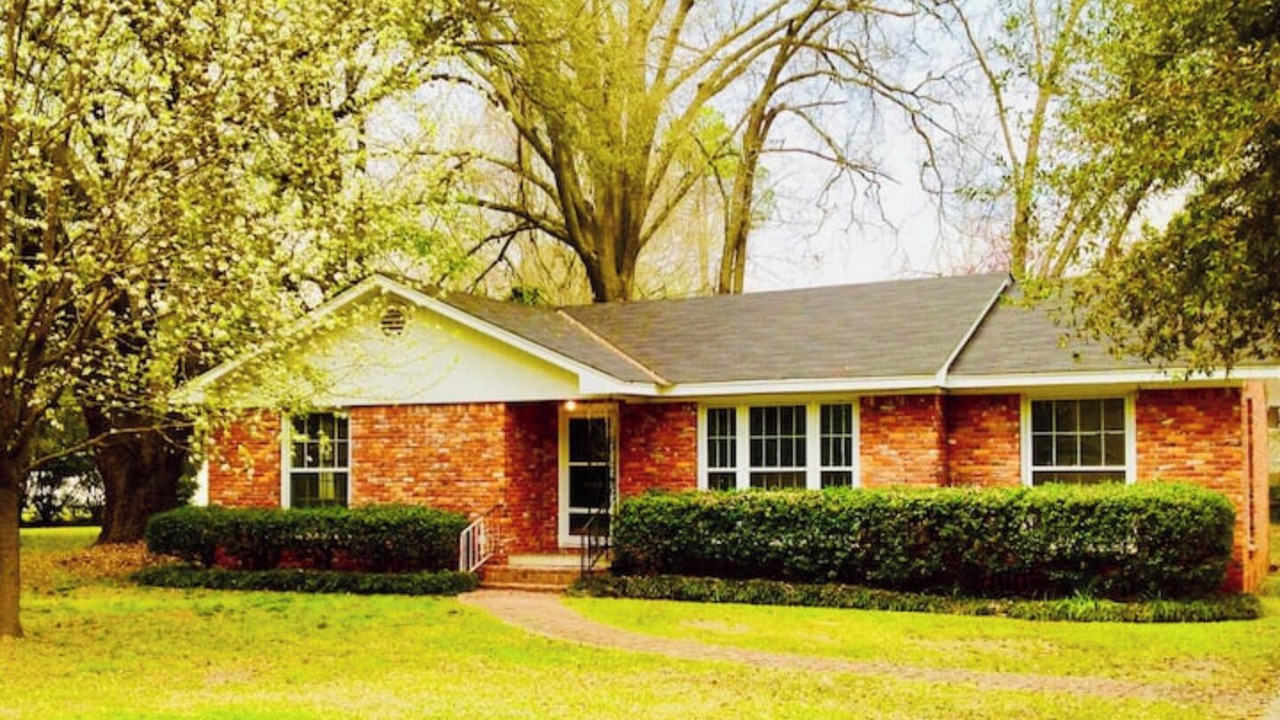 Photo of Outdoor in Monroe