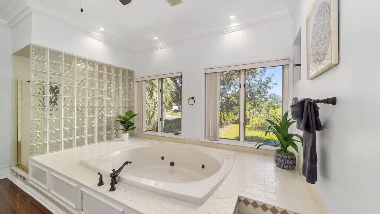 Photo of Bathroom in Historic District