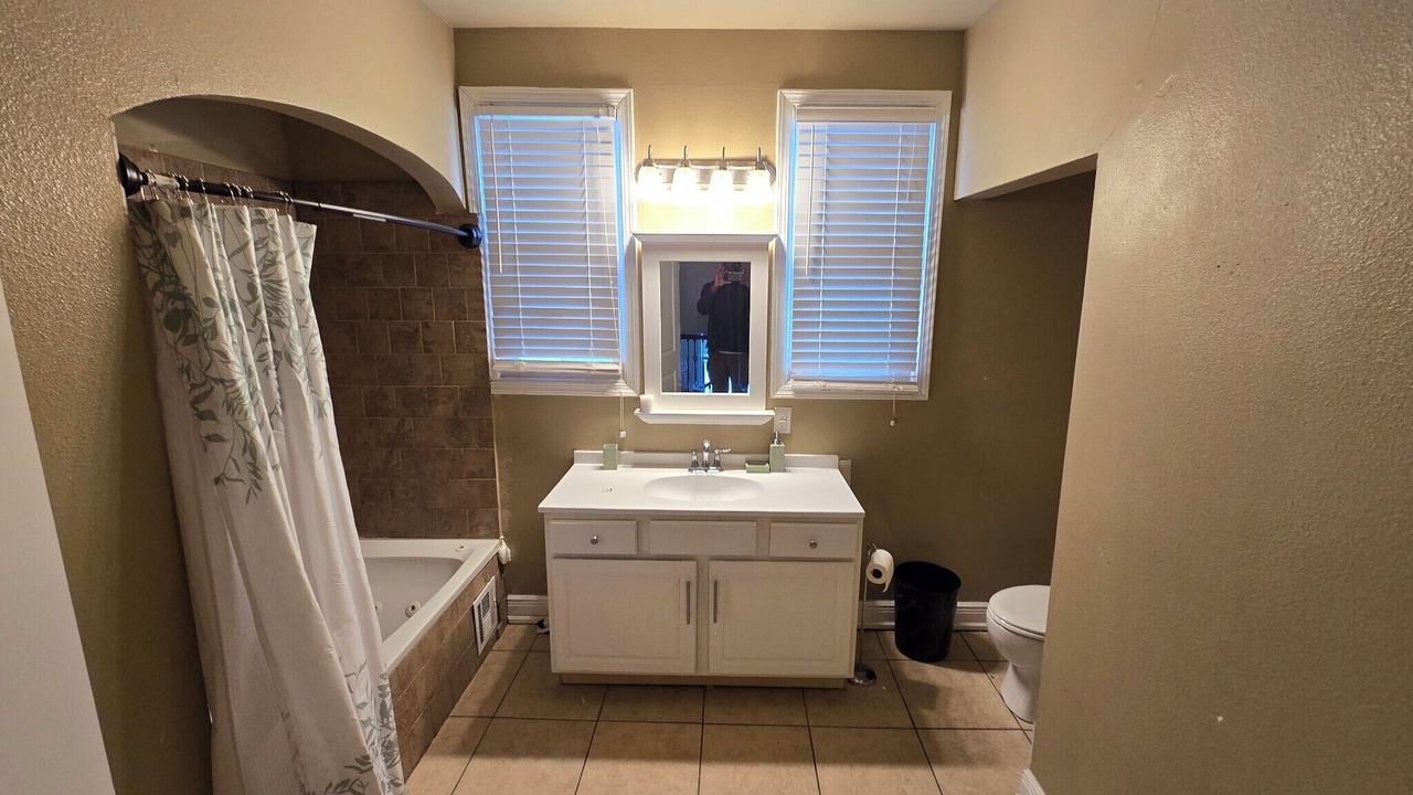 Photo of Bathroom in Saint Anthony