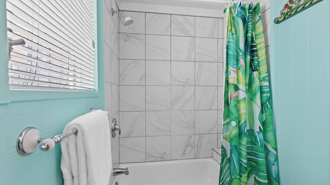 Photo of Bathroom in Uptown - Upper Duval