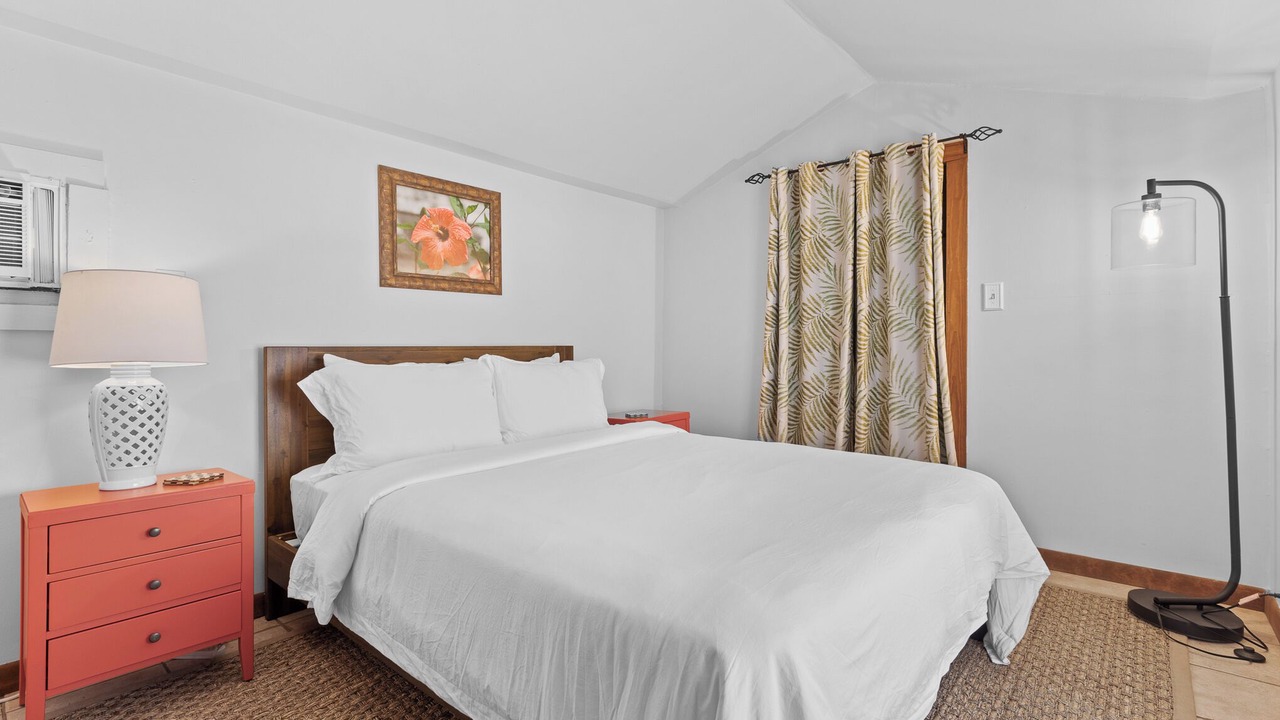 Photo of Bedroom in Uptown - Upper Duval