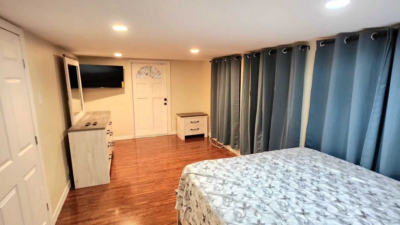 Photo of Bedroom in Wesley Chapel