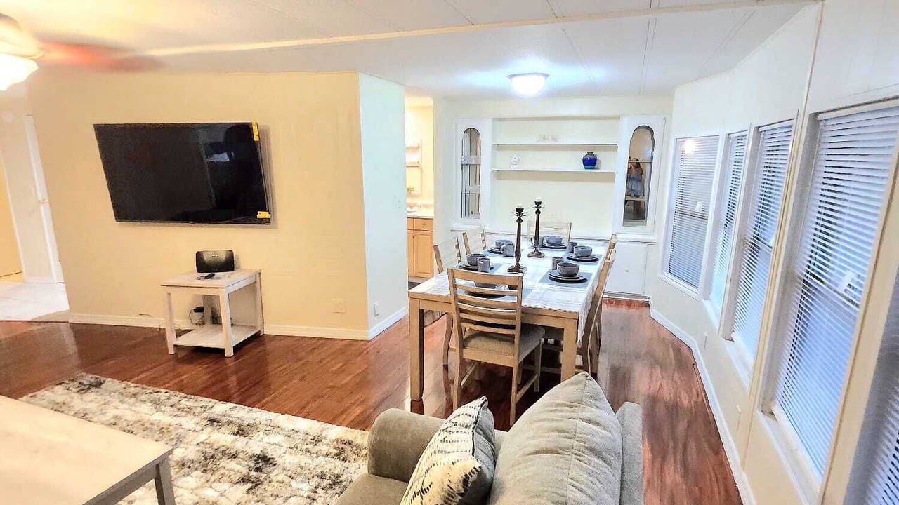 Photo of Livingroom in Wesley Chapel