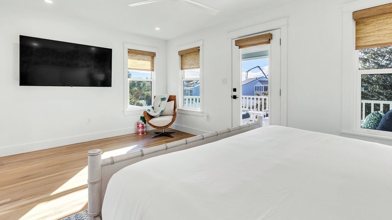 Photo of Bedroom in Gulf Place