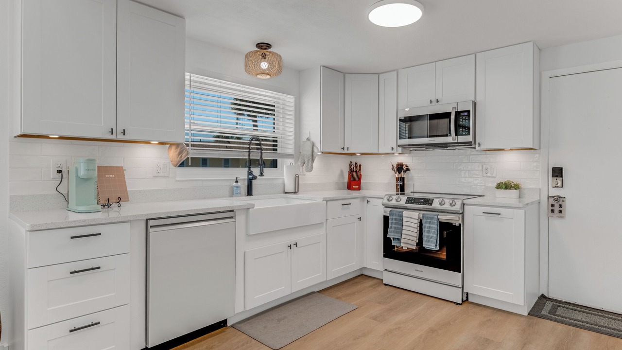 Photo of Kitchen in Ocean Breeze Circle