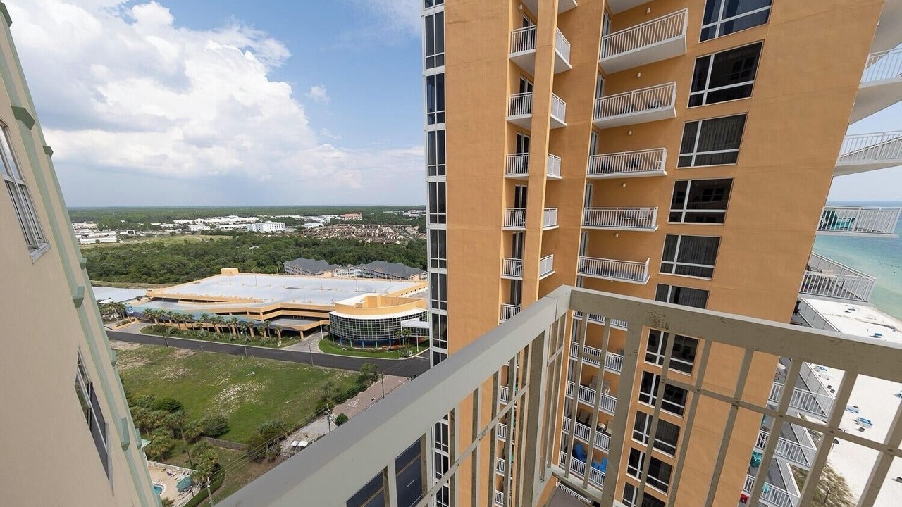 Photo of Patio Balcony in Miramar Beach