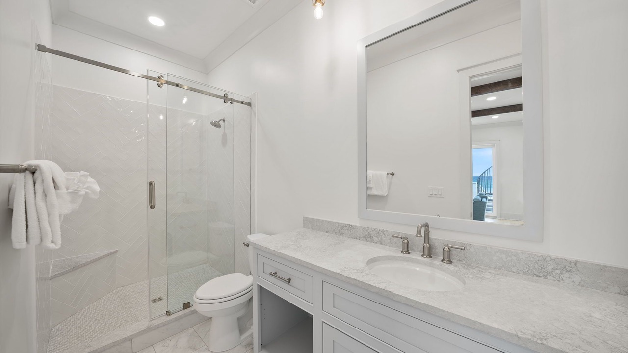 Photo of Bathroom in Biltmore Beach