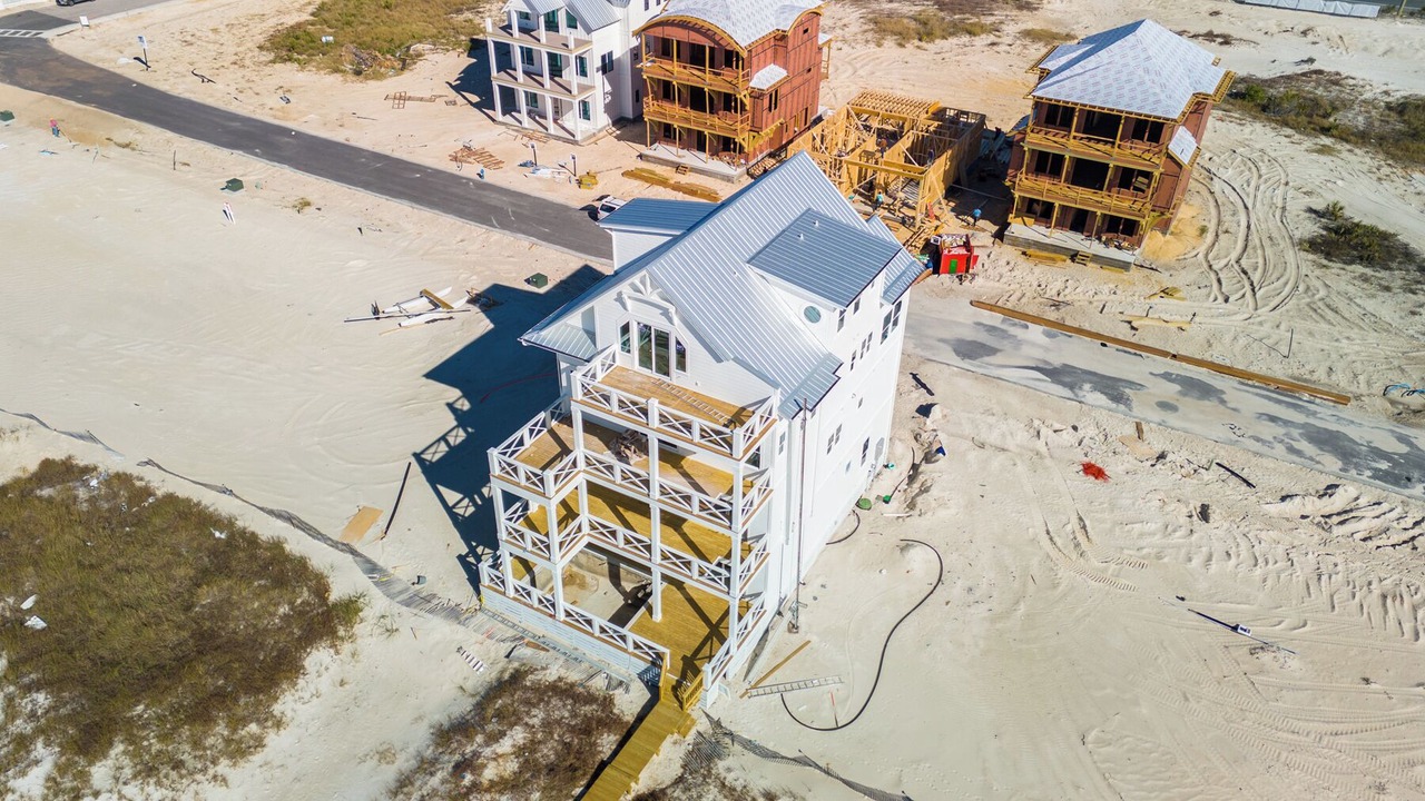 Photo of Outdoor in Biltmore Beach