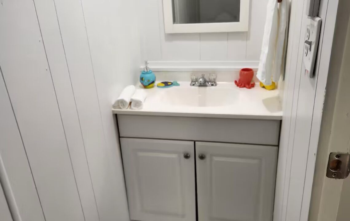 Photo of Bathroom in Hemphill