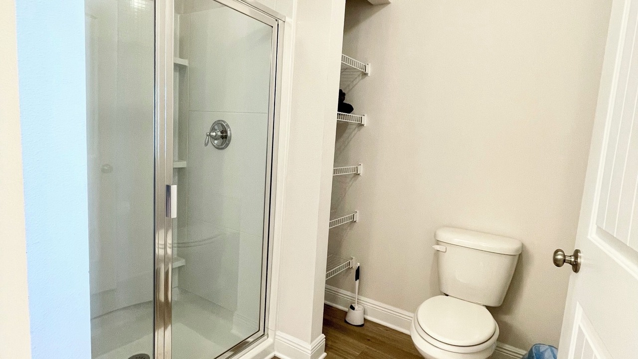 Photo of Bathroom in Thomas Drive