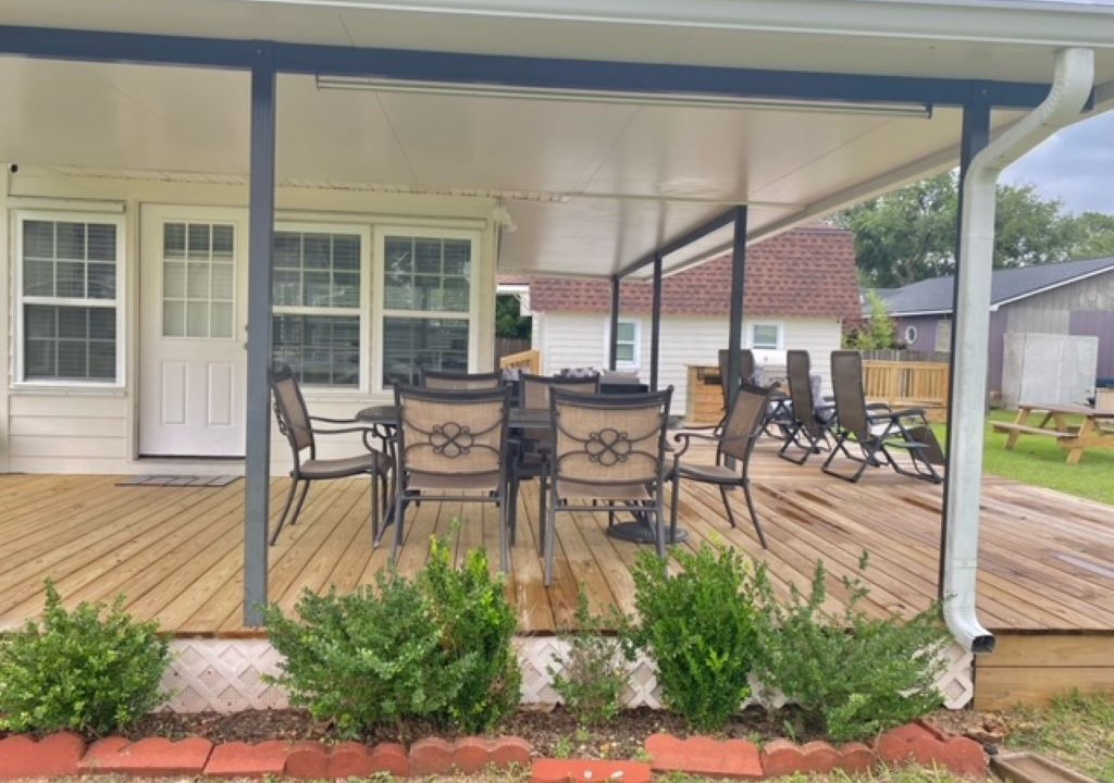Photo of Outdoor in Lillian