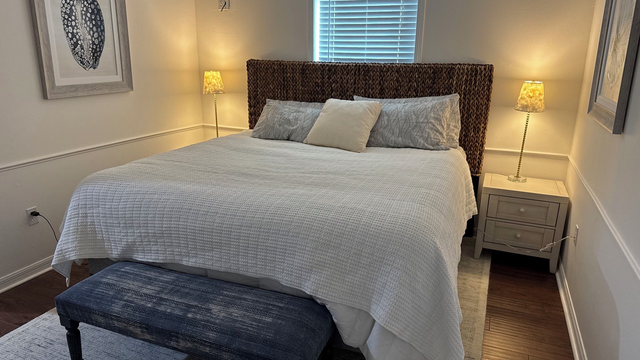 Photo of Bedroom in Lillian