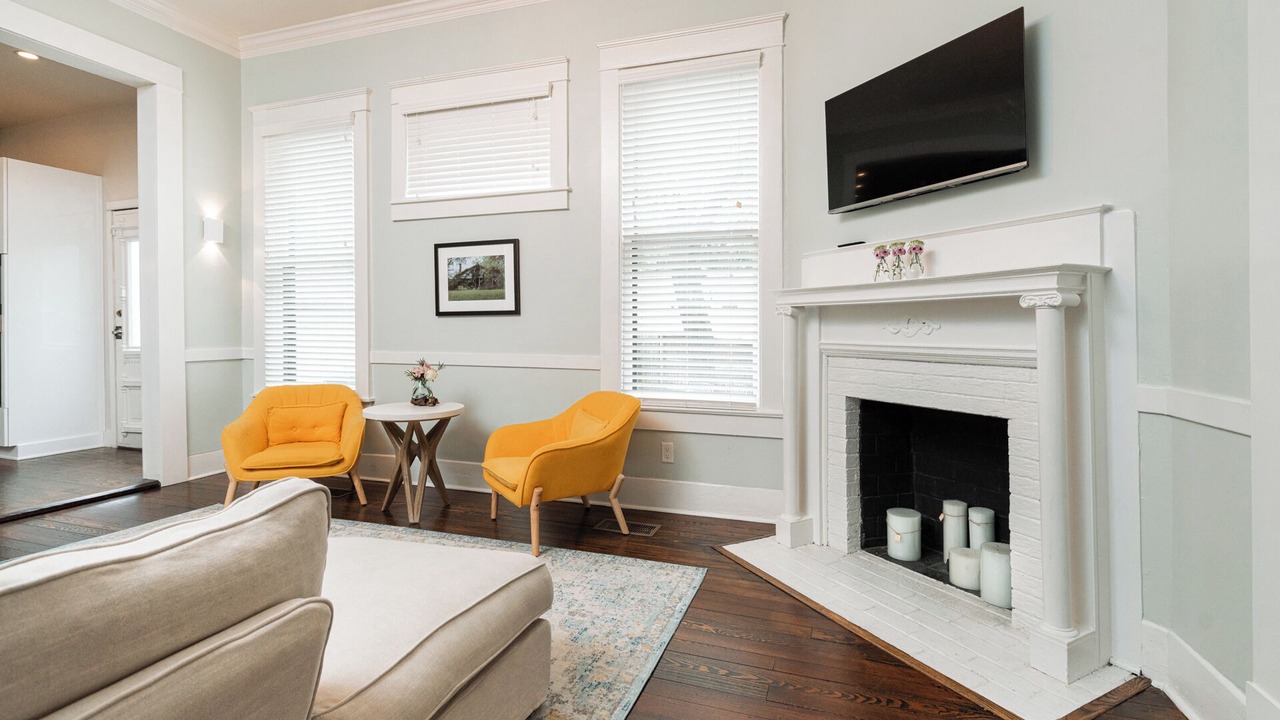 Photo of Livingroom in Greater Belhaven