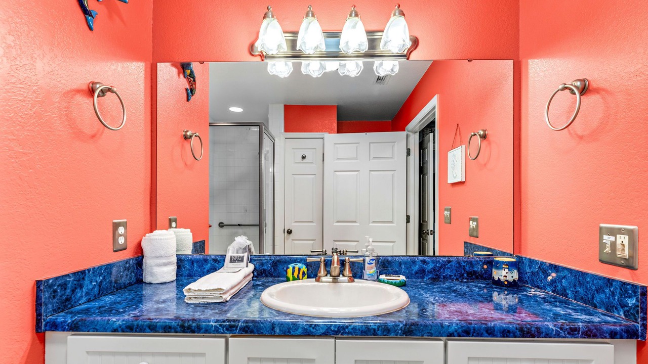 Photo of Bathroom in Eastpoint