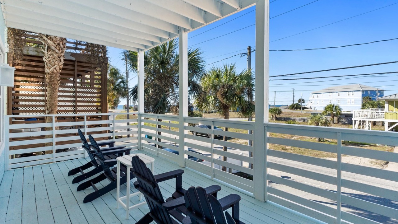 Photo of Patio Balcony in Bahama Beach