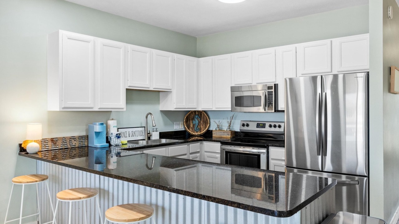 Photo of Kitchen in Bahama Beach