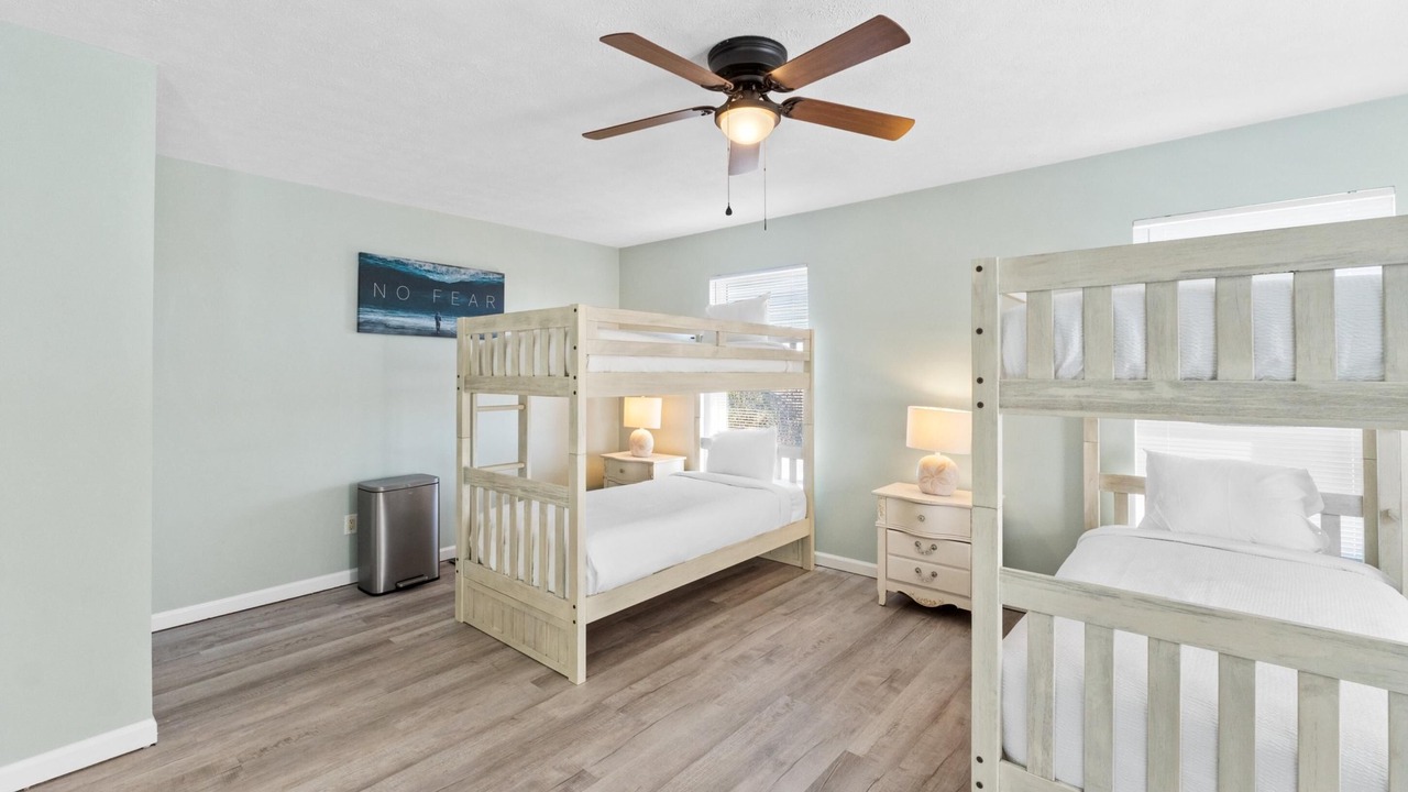 Photo of Bedroom in Bahama Beach