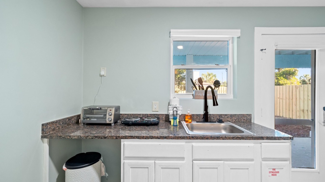 Photo of Kitchen in Bahama Beach