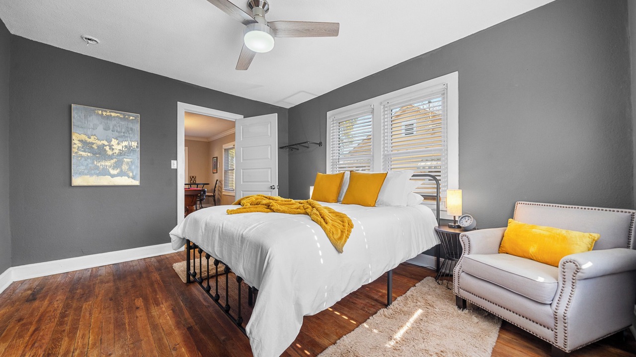 Photo of Bedroom in Hot Springs